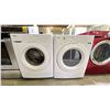 Image 1 : WHIRLPOOL FRONT LOADING WASHER & DRYER SET