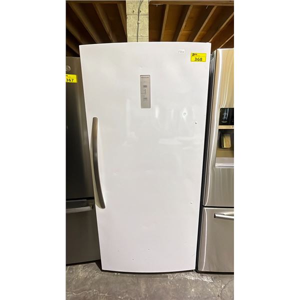 FRIGIDAIRE 33" W SWING DOOR ALL REFRIGERATOR - *WORKING CONDITION UNKNOWN*