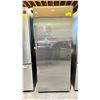 Image 1 : GALANZ STAINLESS STEEL 28.5" W SWING DOOR CONVERTIBLE FRIDGE/FREEZER - *BOTTOM OF HANDLE IS BROKEN*