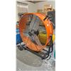 Image 1 : COMMERCIAL ELECTRIC 26" MOBILE SHOP FAN