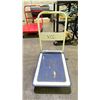 Image 2 : SMALL PLATFORM CART WITH SWIVEL CASTERS (28" X 18.5")