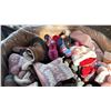 Image 2 : MIXED PALLET - WINTER & CASUAL FOOTWEAR - ADULTS & KIDS, ASSORTED SIZES