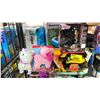 Image 2 : SHELF OF TOYS INCLUDING: LITTLE LIVE PETS TURTLE, DISNEY PRINCESS SWING BALL, STUFFED TOYS & MORE