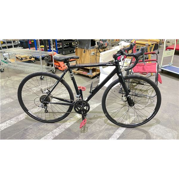 FUJI ROAD/HYBRID BLACK 7-SPEED BIKE
