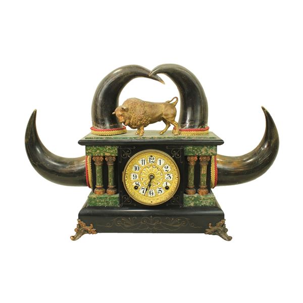 Outstanding Horn Mantle Clock