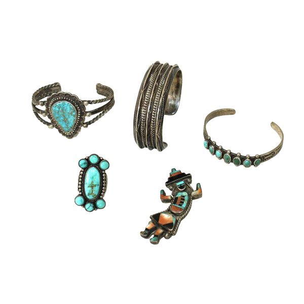 Grouping of Navajo Jewelry