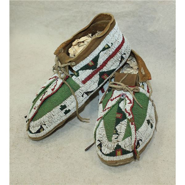 Sioux Beaded Mocassins