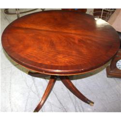 Round Table