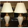 Image 1 : 2 Matching Lamps
