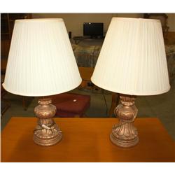 2 Lamps