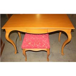 Table w/ Power Cord and Stool