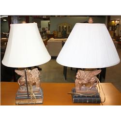 2 Lamps