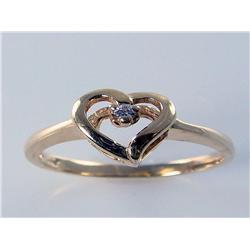 Heart Design Diamond Center Ladies Ring