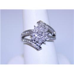 10k White Gold Diamond Ring 4 grams