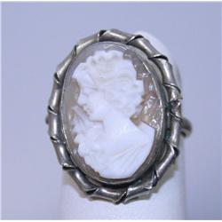 c.1900's Antique Shell Carved Cameo Ring
