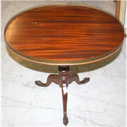 Oval Drink Table
