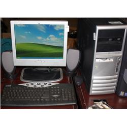 HP Compaq Computer 2.66GHz  256MB W/LCD MONITOR
