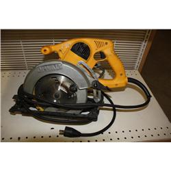 Dewalt Worm Drive Saw