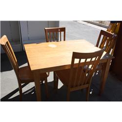 Table with 4 chairs