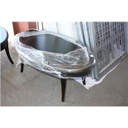 Set of two Venetian coffee tables