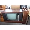 Image 1 : Folding Table & TV
