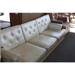 Retro couch