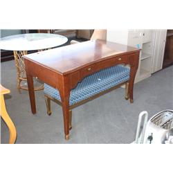 Venetian table and bench