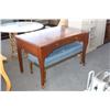 Image 1 : Venetian table and bench