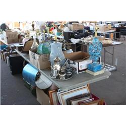 Table lot of misc