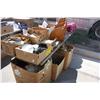 Image 1 : Table lot of misc