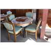 Image 3 : Venetian roundtable with four green chairs