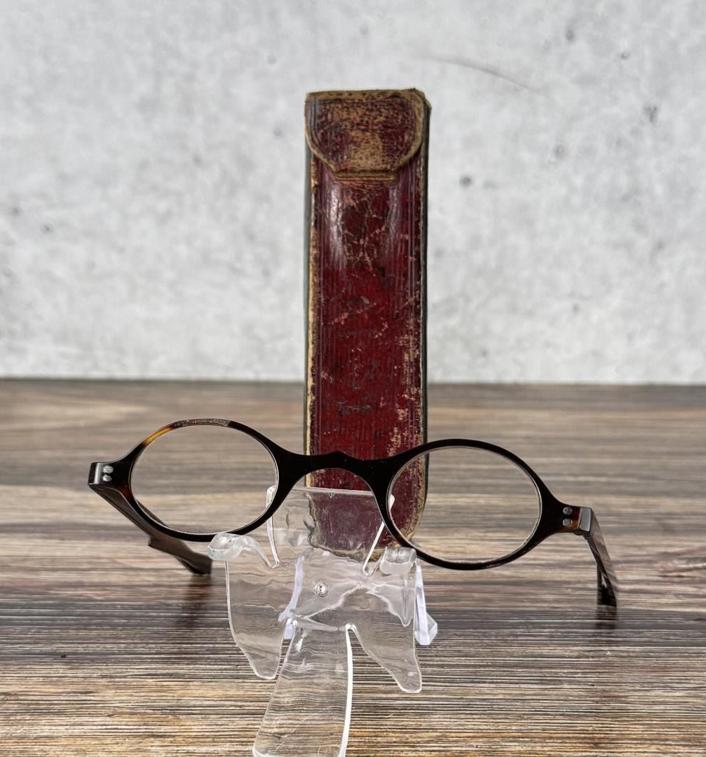 Early Eyeglasses In Folding Tortoise Shell Frames