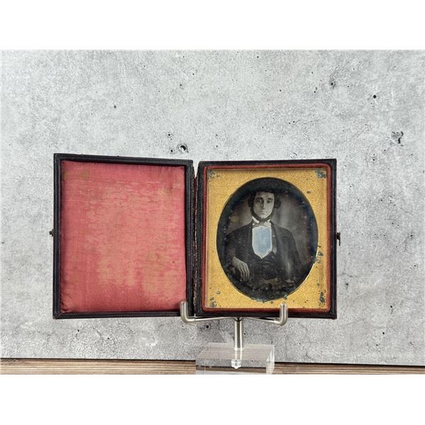 Antique Daguerreotype Photo Fancy Bowtie