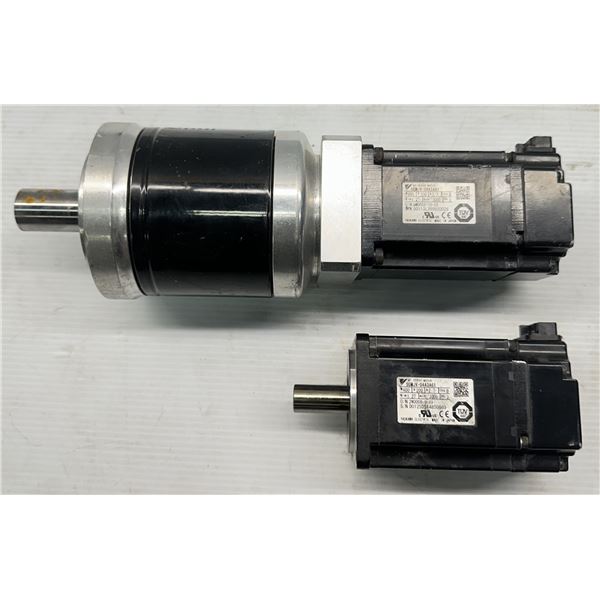 (2) Yaskawa #SGMJV-04A3A61 AC Servo Motors 1-w/#PE II 090 Drive Planetary Gearbox