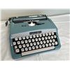 Image 1 : Majestic 600 Typewriter