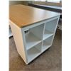 Image 2 : Deck with Cubby Storage Compartments