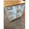 Image 3 : Deck with Cubby Storage Compartments
