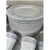 Image 8 : Savoir Vivre Celina Fine China Set
