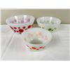 Image 1 : Set of Three - Federal Glass Polka Dot Mixing Bowls