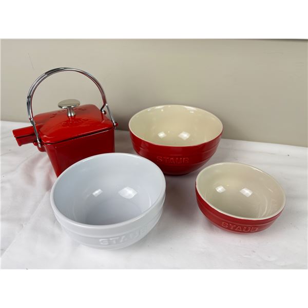 Staub Kitchenware