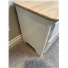 Image 3 : Two-Drawer Nightside table