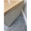 Image 5 : Two-Drawer Nightside table