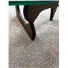Image 4 : Mid-Century Modern Coffee Table
