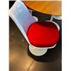 Image 4 : "Rove" Tulip Style Dining Table & Chairs