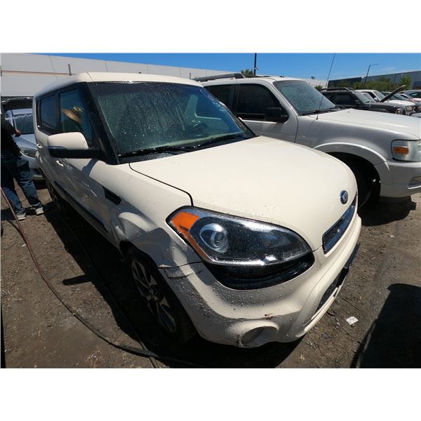KIA SOUL 2013 T-DONATION