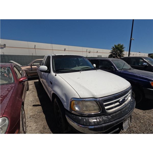 FORD F150 2002 JUNKRECEIPT/2DAY