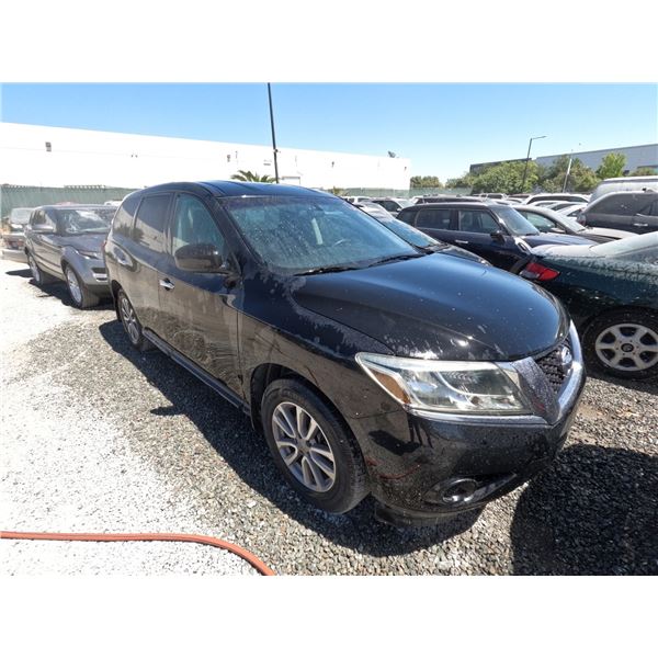 NISSAN PATHFINDER 2014 OS/T SALV-2DAY