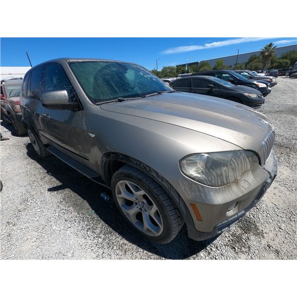 BMW X5 2010 T-DONATION