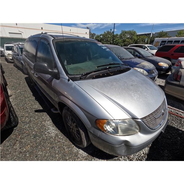 CHRYSLER T&C 2002 ADT-DONATION