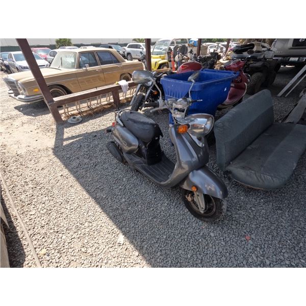 YAMAHA MOTORCYCLE 2006 T-DONATION